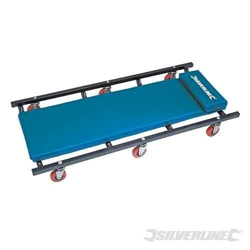 Cama para mecánico